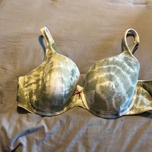 Cacique Lightly Lined T-Shirt Bra